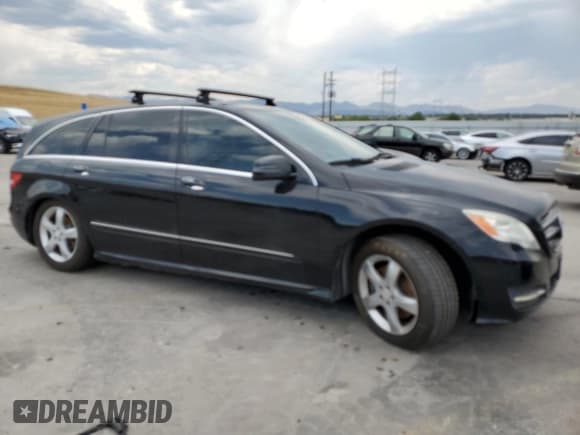 ✅ 2012 Mercedes-Benz R 350 • VIN: 4JGCB2FE1CA142809 • Lot: 67847915. Listed on Copart with 175,077 mi. Free auction sales archive from the USA and detailed vehicle history report at DreamBid. Image 4.