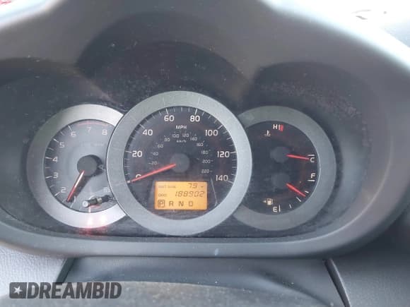 ✅ 2006 Toyota RAV4 Sport • VIN: JTMBD32V466008423 • Lot: 43699182. Listed on IAAI with 188,902 mi. Free auction sales archive from the USA and detailed vehicle history report at DreamBid. Image 7.