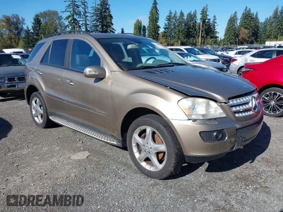 ✅ 2008 Mercedes-Benz M 350 • VIN: 4JGBB86E68A435854 • Lot: 43444001. Wystawiony na IAAI z przebiegiem 196 002 mil. Bezpłatny archiwum sprzedaży aukcyjnych z USA i szczegółowy raport historii pojazdu na DreamBid. Zdjęcie 1.