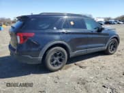 ✅ 2022 Ford Explorer Timberline • VIN: 1FMSK8JH6NGC35311 • Lot: 45813075. Wystawiony na Copart z przebiegiem 105 472 mil. Bezpłatny archiwum sprzedaży aukcyjnych z USA i szczegółowy raport historii pojazdu na DreamBid. Zdjęcie 3.