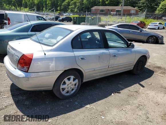 ✅ 2005 Hyundai Elantra GLS • VIN: KMHDN46D45U121596 • Lot: 58919815. Wystawiony na Copart z przebiegiem Nie podano. Bezpłatny archiwum sprzedaży aukcyjnych z USA i szczegółowy raport historii pojazdu na DreamBid. Zdjęcie 3.