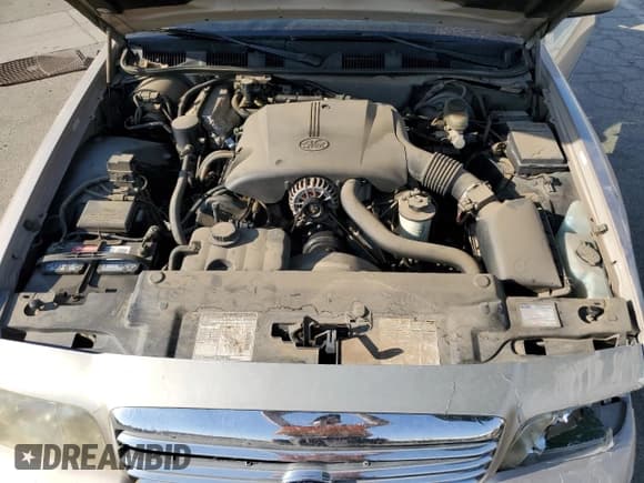 ✅ 1998 Ford Crown Victoria LX • VIN: 2FAFP74W6WX110340 • Lot: 71804755. Wystawiony na Copart z przebiegiem 89 337 mil. Bezpłatny archiwum sprzedaży aukcyjnych z USA i szczegółowy raport historii pojazdu na DreamBid. Zdjęcie 11.