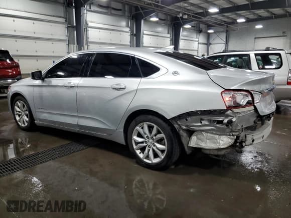 ✅ 2017 Chevrolet Impala LT • VIN: 2G1105SA7H9154058 • Лот: 72462204. Опубликован ранее на Copart с пробегом 154 247 миль. Бесплатный доступ к архиву аукционных продаж из США и подробный отчёт об истории автомобиля на DreamBid. Изображение 2.