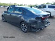 ✅ 2019 Kia Forte LXS • VIN: 3KPF24AD5KE099888 • Lot: 42279249. Listed on IAAI with 90,095 mi. Free auction sales archive from the USA and detailed vehicle history report at DreamBid. Image 3.