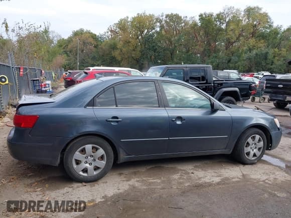 ✅ 2009 Hyundai Sonata GLS • VIN: 5NPET46C29H438041 • Лот: 43440970. Опубликован ранее на IAAI с пробегом 154 387 миль. Бесплатный доступ к архиву аукционных продаж из США и подробный отчёт об истории автомобиля на DreamBid. Изображение 13.