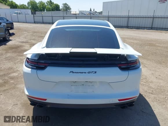 ✅ 2019 Porsche Panamera GTS • VIN: WP0AG2A74KL139332 • Lot: 42312117. Listed on IAAI with 46,428 mi. Free auction sales archive from the USA and detailed vehicle history report at DreamBid. Image 16.