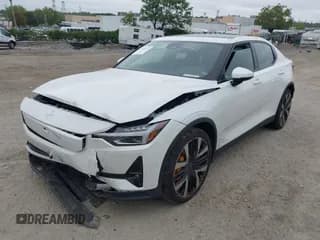 ✅ 2024 Polestar 2 Performance Plus • VIN: YSMFG3KA9RL218953 • Lot: 43240771. Wystawiony na IAAI z przebiegiem 17 791 mil. Bezpłatny archiwum sprzedaży aukcyjnych z USA i szczegółowy raport historii pojazdu na DreamBid. Zdjęcie 2.