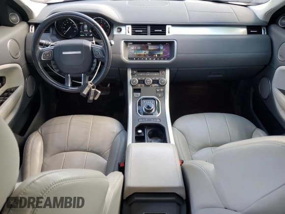 ✅ 2017 Land Rover Range Rover Evoque SE • VIN: SALVP2BG1HH242132 • Lot: 85705425. Wystawiony na Copart z przebiegiem 87 855 mil. Bezpłatny archiwum sprzedaży aukcyjnych z USA i szczegółowy raport historii pojazdu na DreamBid. Zdjęcie 8.