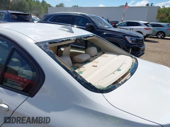 ✅ 2013 BMW 3 Series 328i xDrive • VIN: WBA3B3C54DF542010 • Lot: 43090649. Listed on IAAI with 192,397 mi. Free auction sales archive from the USA and detailed vehicle history report at DreamBid. Image 12.