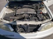 ✅ 1998 Acura RL Special Edition • VIN: JH4KA9687WC013499 • Lot: 72534404. Listed on Copart with 174,720 mi. Free auction sales archive from the USA and detailed vehicle history report at DreamBid. Image 11.