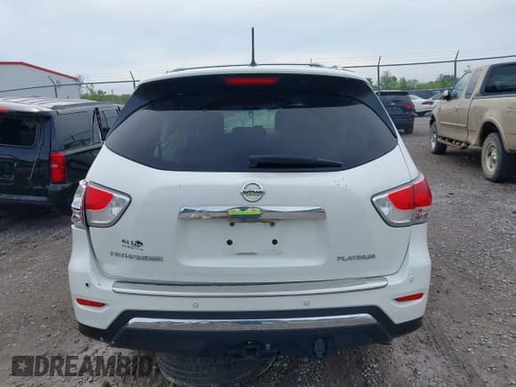 ✅ 2015 Nissan Pathfinder SV • VIN: 5N1AR2MN5FC711062 • Lot: 42173213. Listed on IAAI with 101,161 mi. Free auction sales archive from the USA and detailed vehicle history report at DreamBid. Image 17.