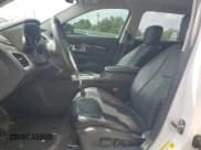 ✅ 2017 GMC Terrain Denali • VIN: 2GKFLRE36H6149352 • Lot: 63761075. Wystawiony na Copart z przebiegiem 123 467 mil. Bezpłatny archiwum sprzedaży aukcyjnych z USA i szczegółowy raport historii pojazdu na DreamBid. Zdjęcie 7.