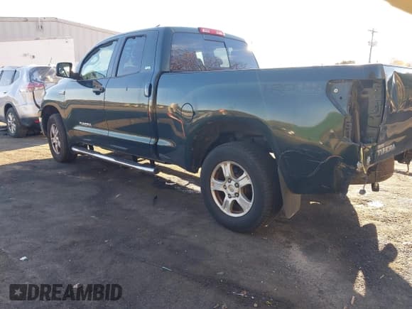 ✅ 2011 Toyota Tundra • VIN: 5TFUY5F17BX164735 • Лот: 43627667. Опубликован ранее на IAAI с пробегом 191 674 миль. Бесплатный доступ к архиву аукционных продаж из США и подробный отчёт об истории автомобиля на DreamBid. Изображение 3.