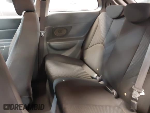 ✅ 2010 Hyundai Accent GS • VIN: KMHCM3AC6AU182658 • Лот: 42397436. Опубликован ранее на IAAI с пробегом 103 128 миль. Бесплатный доступ к архиву аукционных продаж из США и подробный отчёт об истории автомобиля на DreamBid. Изображение 8.