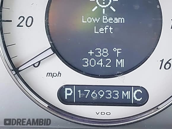 ✅ 2009 Mercedes-Benz E 350 Luxury • VIN: WDBUF87X69B418306 • Lot: 43828254. Listed on IAAI with 176,933 mi. Free auction sales archive from the USA and detailed vehicle history report at DreamBid. Image 7.