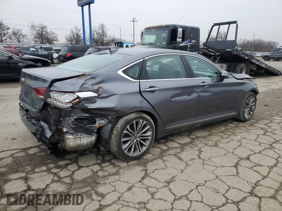 ✅ 2016 Hyundai Genesis 3.8L • VIN: KMHGN4JE9GU111386 • Lot: 85299304. Wystawiony na Copart z przebiegiem 86 942 mil. Bezpłatny archiwum sprzedaży aukcyjnych z USA i szczegółowy raport historii pojazdu na DreamBid. Zdjęcie 3.