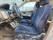 ✅ 1992 Honda Civic DX • VIN: JHMEG8545NS030522 • Lot: 60248675. Listed on Copart with 195,870 mi. Free auction sales archive from the USA and detailed vehicle history report at DreamBid. Image 7.