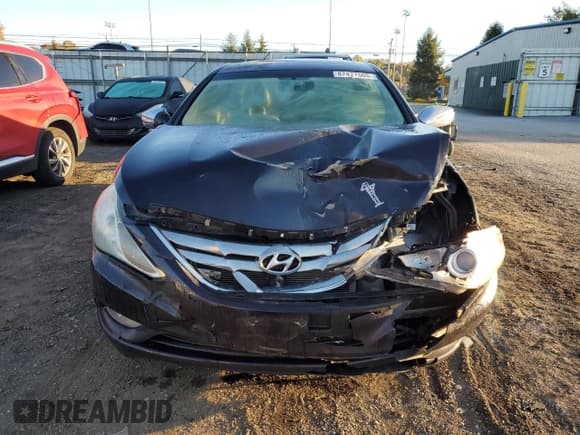 ✅ 2011 Hyundai Sonata Limited • VIN: 5NPEC4AC5BH107676 • Lot: 87477505. Wystawiony na Copart z przebiegiem 132 511 mil. Bezpłatny archiwum sprzedaży aukcyjnych z USA i szczegółowy raport historii pojazdu na DreamBid. Zdjęcie 5.