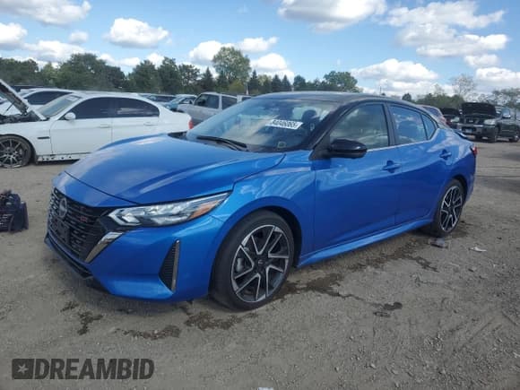 ✅ 2024 Nissan Sentra SR • VIN: 3N1AB8DVXRY255019 • Lot: 84046065. Listed on Copart with 11,907 mi. Free auction sales archive from the USA and detailed vehicle history report at DreamBid. Image 1.