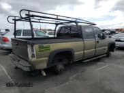 ✅ 2002 Chevrolet Silverado 2500HD LS • VIN: 1GCHC29102E117150 • Lot: 78233374. Wystawiony na Copart z przebiegiem 209 220 mil. Bezpłatny archiwum sprzedaży aukcyjnych z USA i szczegółowy raport historii pojazdu na DreamBid. Zdjęcie 3.