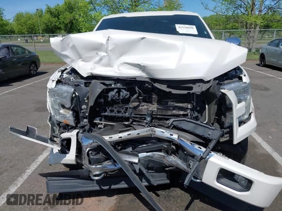 ✅ 2017 Ford F-150 XL • VIN: 1FTEW1EG9HFA92136 • Лот: 42130690. Опубликован ранее на IAAI с пробегом 119 422 миль. Бесплатный доступ к архиву аукционных продаж из США и подробный отчёт об истории автомобиля на DreamBid. Изображение 6.