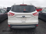 ✅ 2016 Ford Escape SE • VIN: 1FMCU9GX4GUB42360 • Лот: 43794661. Опубликован ранее на IAAI с пробегом 148 008 миль. Бесплатный доступ к архиву аукционных продаж из США и подробный отчёт об истории автомобиля на DreamBid. Изображение 16.