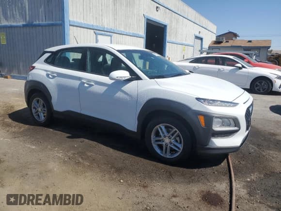 ✅ 2020 Hyundai Kona SE • VIN: KM8K12AAXLU538982 • Лот: 73891824. Опубликован ранее на Copart с пробегом 124 736 миль. Бесплатный доступ к архиву аукционных продаж из США и подробный отчёт об истории автомобиля на DreamBid. Изображение 4.