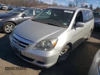 ✅ 2005 Honda Odyssey EX-L • VIN: 5FNRL387X5B102271 • Lot: 50361825. Wystawiony na Copart z przebiegiem Nie podano. Bezpłatny archiwum sprzedaży aukcyjnych z USA i szczegółowy raport historii pojazdu na DreamBid. Zdjęcie 1.