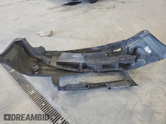 ✅ 2008 Chevrolet Equinox LS • VIN: 2CNDL23F586036186 • Лот: 52630195. Опубликован ранее на Copart с пробегом 99 356 миль. Бесплатный доступ к архиву аукционных продаж из США и подробный отчёт об истории автомобиля на DreamBid. Изображение 13.