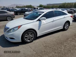 ✅ 2013 Hyundai Sonata GLS • VIN: 5NPEB4AC4DH685113 • Lot: 69710024. Listed on Copart with 111,724 mi. Free auction sales archive from the USA and detailed vehicle history report at DreamBid. Image 1.