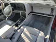 ✅ 1990 Buick Reatta • VIN: 1G4EC13C9LB902692 • Lot: 78522084. Wystawiony na Copart z przebiegiem 74 671 mil. Bezpłatny archiwum sprzedaży aukcyjnych z USA i szczegółowy raport historii pojazdu na DreamBid. Zdjęcie 8.