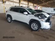 ✅ 2023 Toyota Corolla Cross LE • VIN: 7MUBAAAG8PV071516 • Lot: 87414505. Wystawiony na Copart z przebiegiem 35 598 mil. Bezpłatny archiwum sprzedaży aukcyjnych z USA i szczegółowy raport historii pojazdu na DreamBid. Zdjęcie 4.