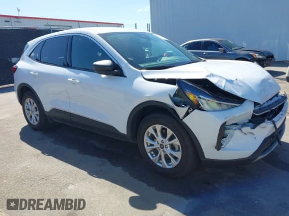 ✅ 2024 Ford Escape Active • VIN: 1FMCU0GNXRUA34922 • Lot: 43353751. Listed on IAAI with 14,445 mi. Free auction sales archive from the USA and detailed vehicle history report at DreamBid. Image 1.