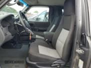 ✅ 2004 Ford Ranger XL Fleet • VIN: 1FTZR45EX4PB57699 • Lot: 63562785. Wystawiony na Copart z przebiegiem 186 496 mil. Bezpłatny archiwum sprzedaży aukcyjnych z USA i szczegółowy raport historii pojazdu na DreamBid. Zdjęcie 7.