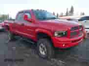 2004 Dodge 3500 ST z VIN 3D7LU38C34G276102, wystawiony jako IAAI lot #41056672 z przebiegiem 216 277 mil mil oraz . Historia ofert i sprzedaży dostępna na DreamBid. Obrazek 1.