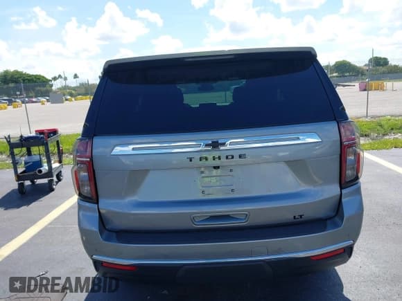 ✅ 2023 Chevrolet Tahoe LT • VIN: 1GNSCNKD7PR328493 • Lot: 42863817. Wystawiony na IAAI z przebiegiem 16 720 mil. Bezpłatny archiwum sprzedaży aukcyjnych z USA i szczegółowy raport historii pojazdu na DreamBid. Zdjęcie 17.