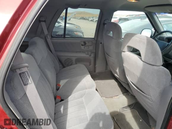 1997 Chevrolet Blazer LS with VIN 1GNDT13W5V2245085, listed as a Copart auction lot 75058904 with 272,777 mi miles and Salvage title. Bid and sale history available at DreamBid. Image 11.