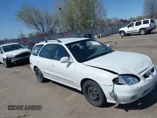 ✅ 2000 Hyundai Elantra • VIN: KMHJW35F7YU158918 • Lot: 41966118. Wystawiony na IAAI z przebiegiem 202 095 mil. Bezpłatny archiwum sprzedaży aukcyjnych z USA i szczegółowy raport historii pojazdu na DreamBid. Zdjęcie 1.