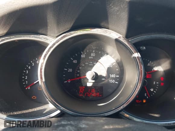 ✅ 2011 Kia Sorento LX • VIN: 5XYKTCA13BG128674 • Lot: 43719430. Listed on IAAI with 172,469 mi. Free auction sales archive from the USA and detailed vehicle history report at DreamBid. Image 7.