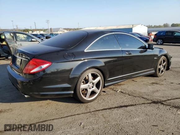 ✅ 2010 Mercedes-Benz CL 63 AMG • VIN: WDDEJ7HB3AA024523 • Lot: 75415424. Wystawiony na Copart z przebiegiem 85 443 mil. Bezpłatny archiwum sprzedaży aukcyjnych z USA i szczegółowy raport historii pojazdu na DreamBid. Zdjęcie 3.