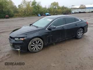2017 Chevrolet Malibu LT z VIN 1G1ZE5ST2HF211005, wystawiony jako Copart lot #81826225 z przebiegiem 144 214 mil mil oraz Szkoda całkowita • Salvage title. Historia ofert i sprzedaży dostępna na DreamBid. Obrazek 1.