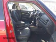 ✅ 2017 MINI Clubman Cooper • VIN: WMWLN5C35H2E33170 • Lot: 40530207. Wystawiony na IAAI z przebiegiem 79 958 mil. Bezpłatny archiwum sprzedaży aukcyjnych z USA i szczegółowy raport historii pojazdu na DreamBid. Zdjęcie 5.