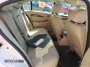 ✅ 2006 Jaguar S-Type 3 • VIN: SAJWA01A96FN54501 • Lot: 74250774. Wystawiony na Copart z przebiegiem Nie podano. Bezpłatny archiwum sprzedaży aukcyjnych z USA i szczegółowy raport historii pojazdu na DreamBid. Zdjęcie 10.