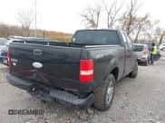 ✅ 2008 Ford F-150 STX • VIN: 1FTRX12W28FB55071 • Lot: 43651769. Wystawiony na IAAI z przebiegiem 109 769 mil. Bezpłatny archiwum sprzedaży aukcyjnych z USA i szczegółowy raport historii pojazdu na DreamBid. Zdjęcie 4.