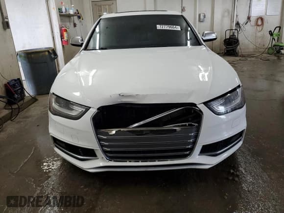 ✅ 2013 Audi S4 Premium Plus • VIN: WAUBGAFL1DA158243 • Лот: 72779664. Опубликован ранее на Copart с пробегом 92 442 миль. Бесплатный доступ к архиву аукционных продаж из США и подробный отчёт об истории автомобиля на DreamBid. Изображение 5.