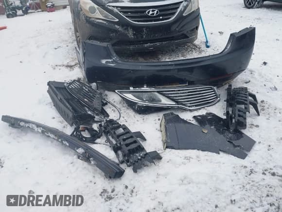 ✅ 2013 Lincoln MKZ • VIN: 3LN6L2GK0DR825820 • Lot: 41603721. Wystawiony na IAAI z przebiegiem 110 837 mil. Bezpłatny archiwum sprzedaży aukcyjnych z USA i szczegółowy raport historii pojazdu na DreamBid. Zdjęcie 12.