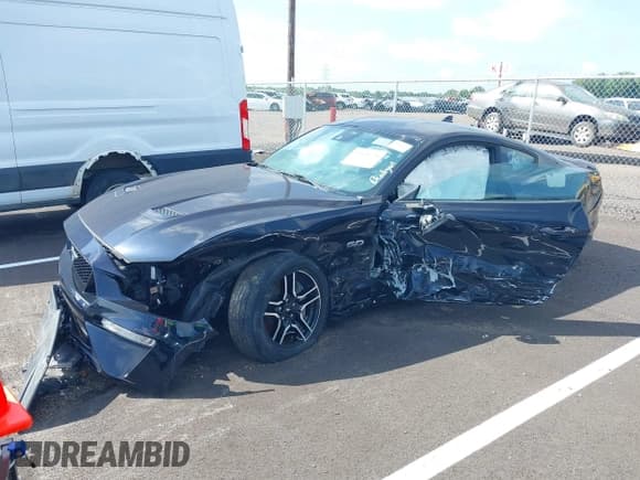 ✅ 2021 Ford Mustang GT • VIN: 1FA6P8CF0M5109190 • Lot: 42491728. Listed on IAAI with Not provided. Free auction sales archive from the USA and detailed vehicle history report at DreamBid. Image 17.