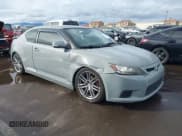 ✅ 2013 Scion tC • VIN: JTKJF5C70D3056557 • Lot: 43711854. Wystawiony na IAAI z przebiegiem 132 546 mil. Bezpłatny archiwum sprzedaży aukcyjnych z USA i szczegółowy raport historii pojazdu na DreamBid. Zdjęcie 1.
