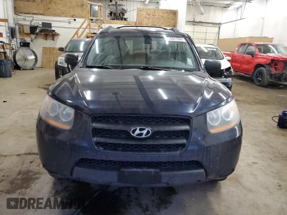 ✅ 2008 Hyundai Santa Fe GLS • VIN: 5NMSG73D98H208529 • Lot: 84091594. Listed on Copart with 255,898 mi. Free auction sales archive from the USA and detailed vehicle history report at DreamBid. Image 5.