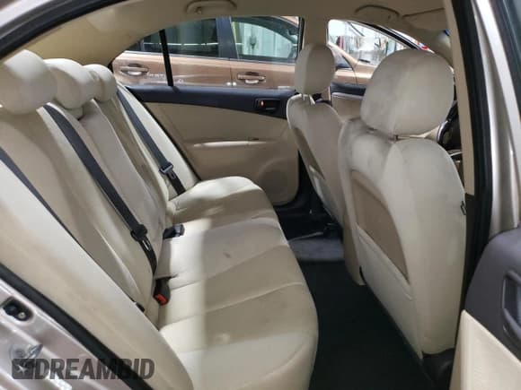 ✅ 2009 Hyundai Sonata GLS • VIN: 5NPET46C89H478334 • Lot: 82604985. Listed on Copart with 93,893 mi. Free auction sales archive from the USA and detailed vehicle history report at DreamBid. Image 10.